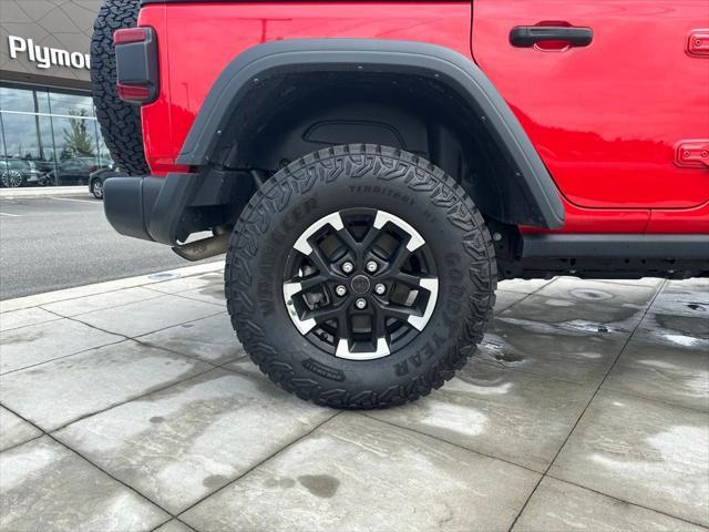 2025 Jeep Wrangler - $31,298