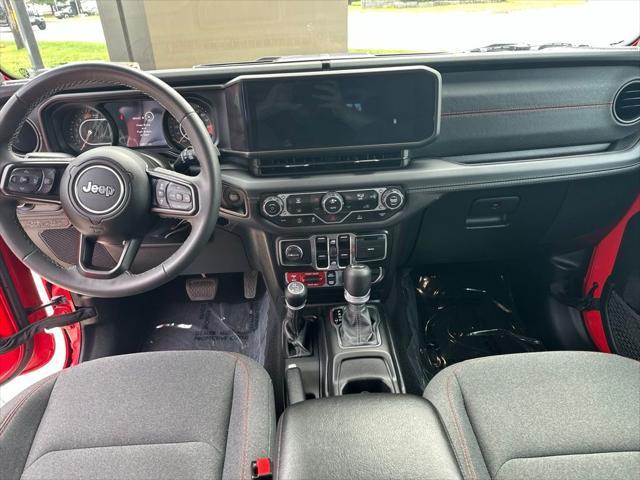 2025 Jeep Wrangler - $31,298