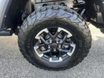 2025 Wrangler Thumbnail 9