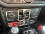 2025 Wrangler Thumbnail 27