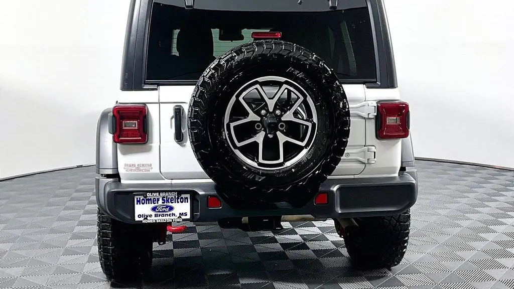 2025 Jeep Wrangler Rubicon