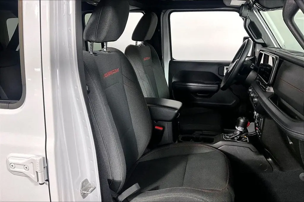 2025 Jeep Wrangler - $39,741