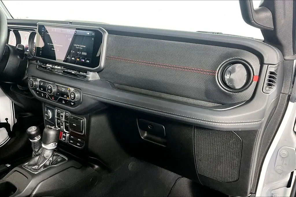 2025 Jeep Wrangler - $39,741
