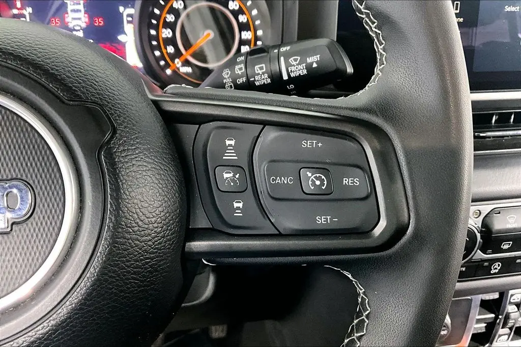 2025 Jeep Wrangler - $39,741