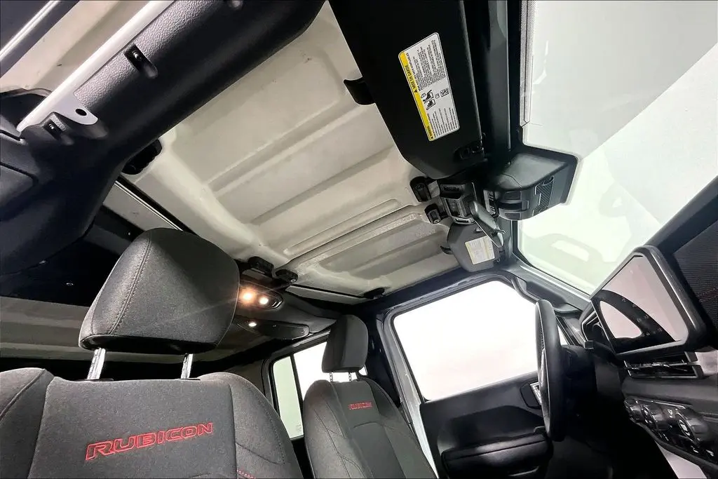 2025 Jeep Wrangler - $39,741