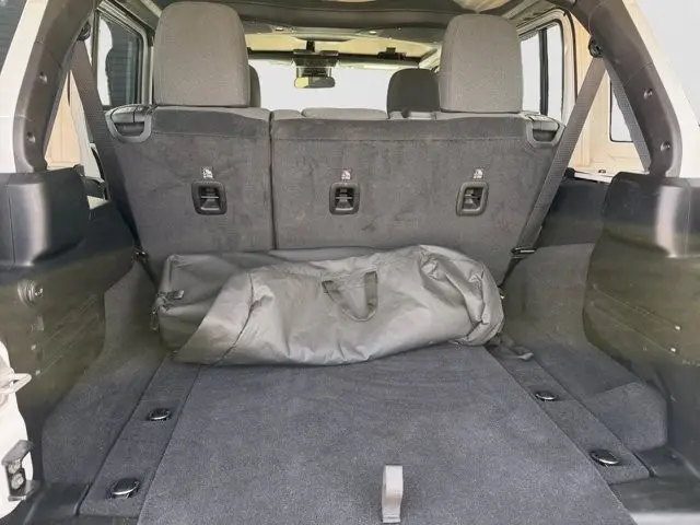 2025 Jeep Wrangler - $38,995
