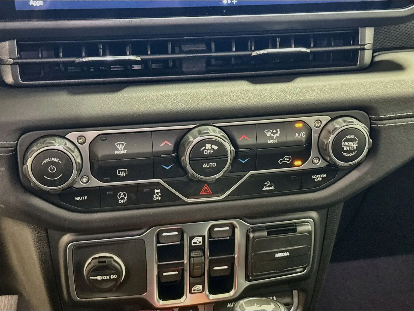 2025 Jeep Wrangler - $36,966