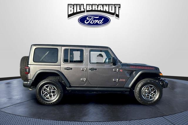2025 Jeep Wrangler - $32,776