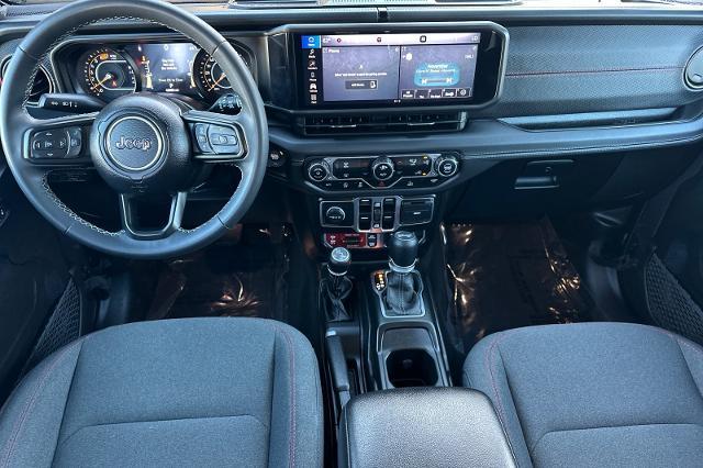 2025 Jeep Wrangler - $32,776