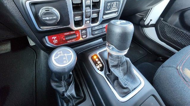 2025 Jeep Wrangler Rubicon X