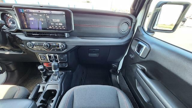 2025 Jeep Wrangler Rubicon X