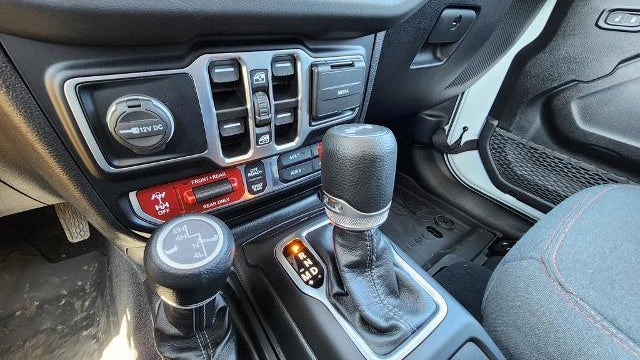 2025 Jeep Wrangler Rubicon X