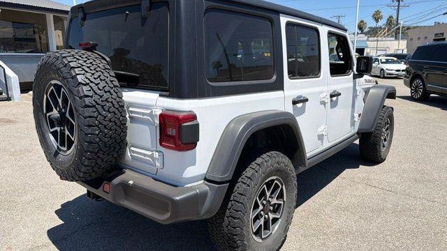 2025 Jeep Wrangler Rubicon