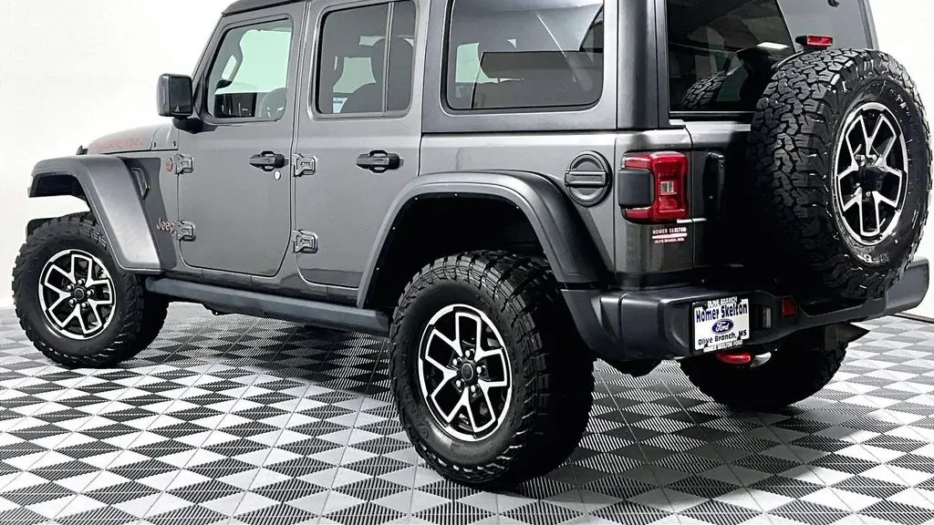 2025 Jeep Wrangler Rubicon