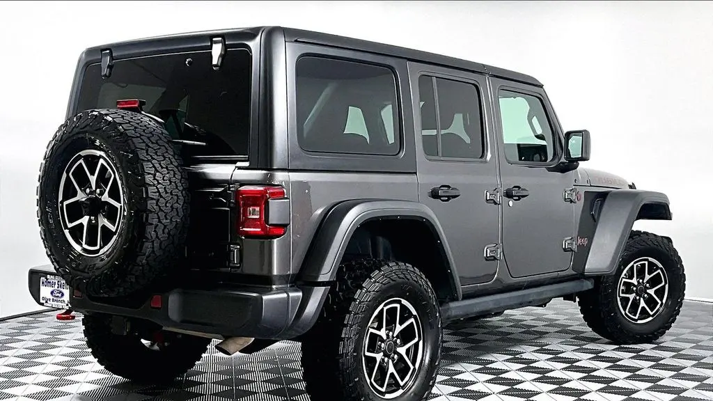 2025 Jeep Wrangler Rubicon