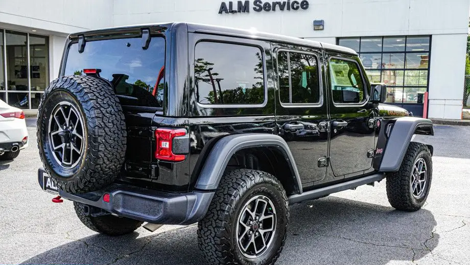 2025 Jeep Wrangler Rubicon