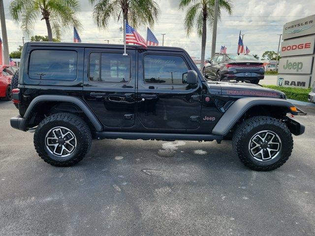 2025 Jeep Wrangler - $41,772