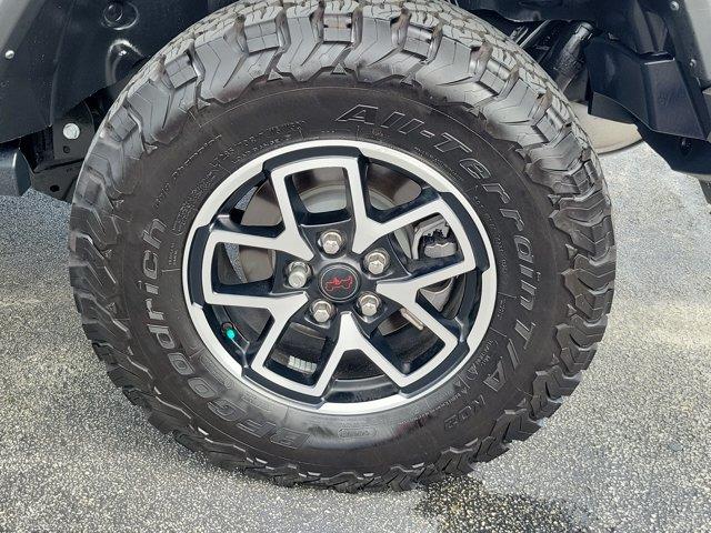 2025 Jeep Wrangler - $41,772