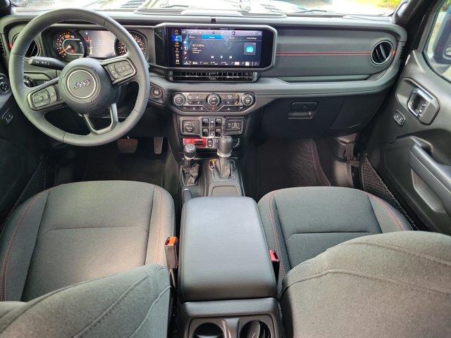 2025 Jeep Wrangler - $41,772