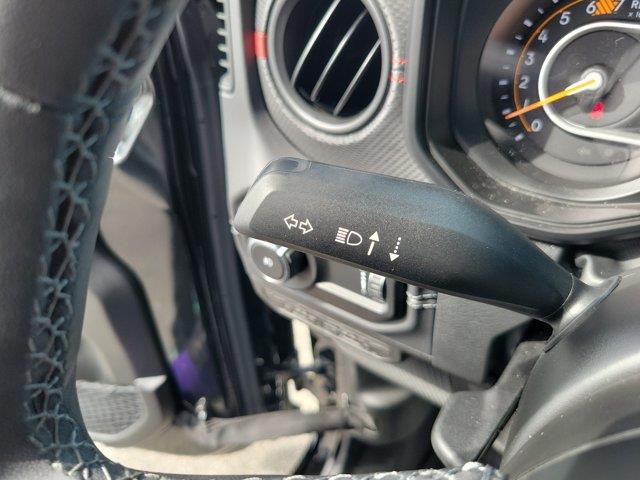 2025 Jeep Wrangler - $41,772