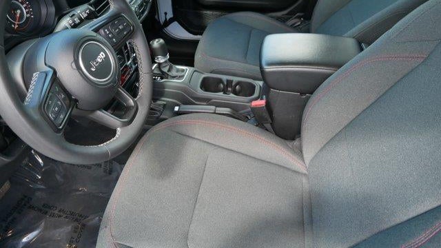 2025 Jeep Wrangler Rubicon X