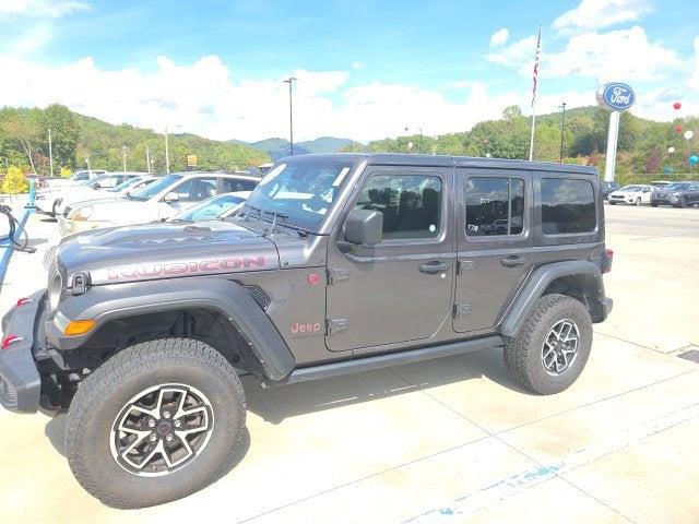 2025 Jeep Wrangler - $35,416
