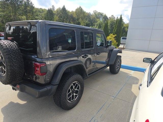 2025 Jeep Wrangler - $35,416