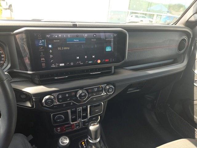 2025 Jeep Wrangler - $35,416