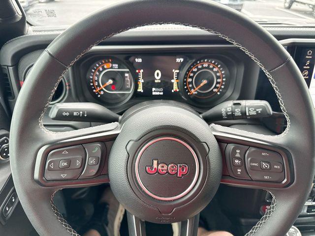2025 Jeep Wrangler - $38,629