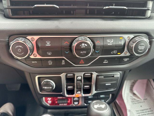 2025 Jeep Wrangler - $38,629