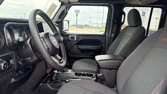 2025 Jeep Wrangler Rubicon X