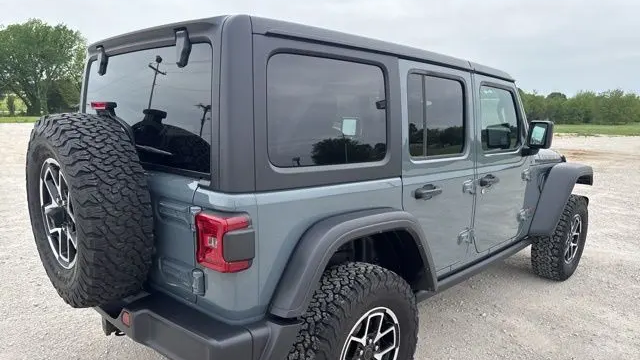 2025 Jeep Wrangler Rubicon X