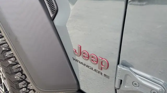2025 Jeep Wrangler Rubicon X