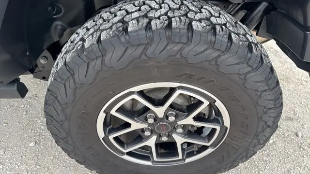 2025 Jeep Wrangler Rubicon X
