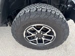 2025 Wrangler Thumbnail 24