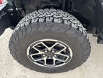 2025 Wrangler Thumbnail 25