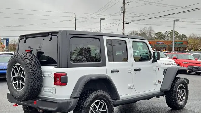 2025 Jeep Wrangler Rubicon