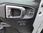 2025 Wrangler Thumbnail 17