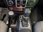 2025 Wrangler Thumbnail 22