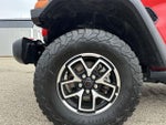 2025 Wrangler Thumbnail 20