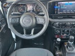 2025 Wrangler Thumbnail 15