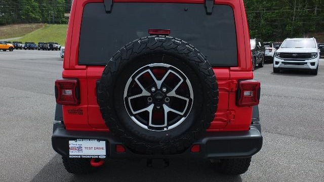 2025 Jeep Wrangler Rubicon X