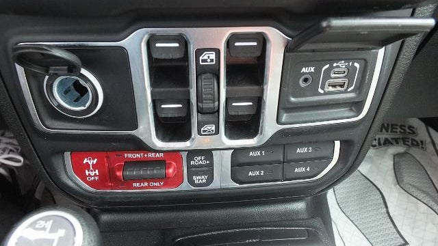 2025 Jeep Wrangler Rubicon X