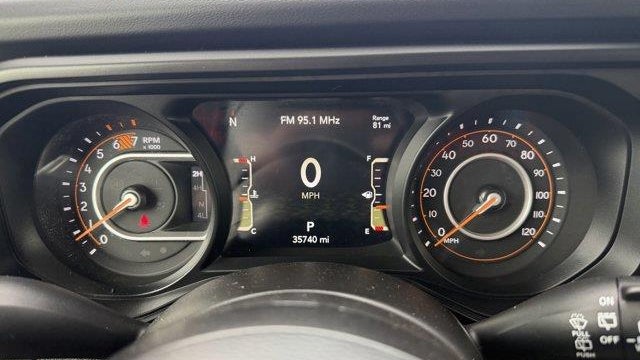 2025 Jeep Wrangler Rubicon X
