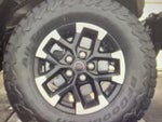 2025 Wrangler Thumbnail 12