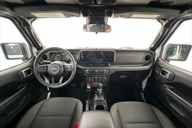 2025 Jeep Wrangler - $34,999