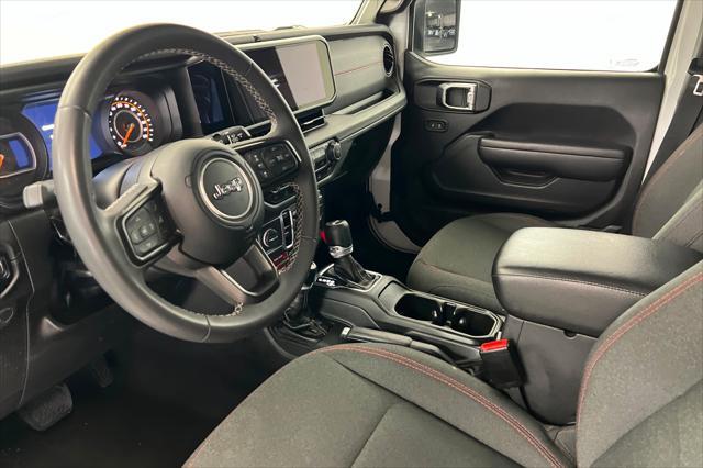 2025 Jeep Wrangler - $34,999