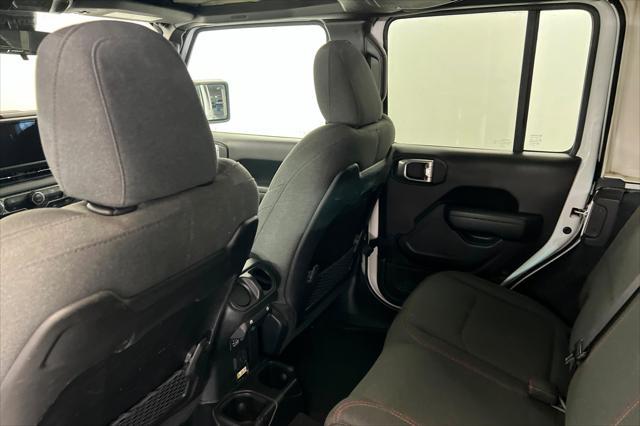 2025 Jeep Wrangler - $34,999