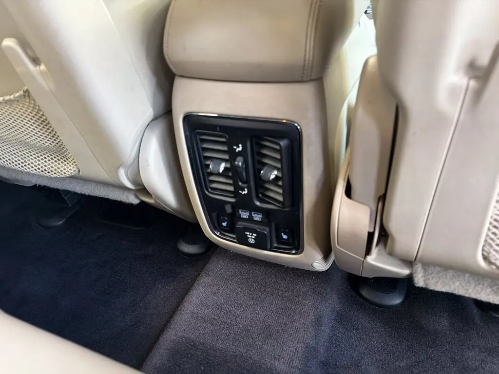 2017 Dodge Durango - $12,774