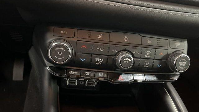 2024 Dodge Durango SXT